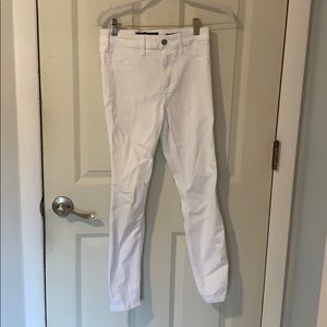 white hollister high rise jegging